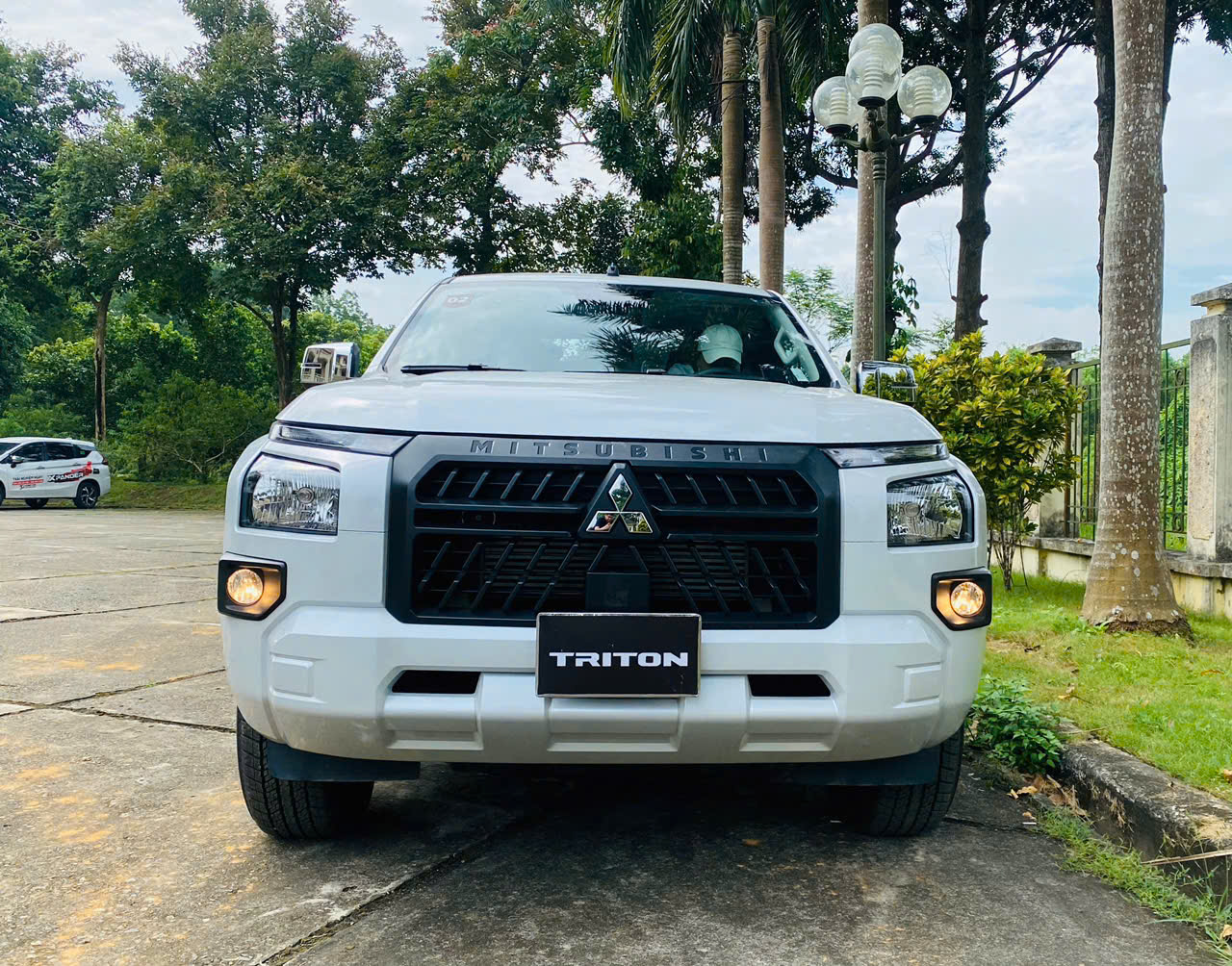 Mitsubishi Triton 2024